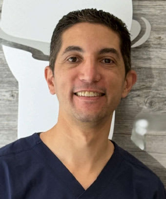 Dr Amine Ahid, Dentist in Sept-Îles