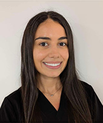 Dre Noemie Hazan, Dentist in Sept-Îles